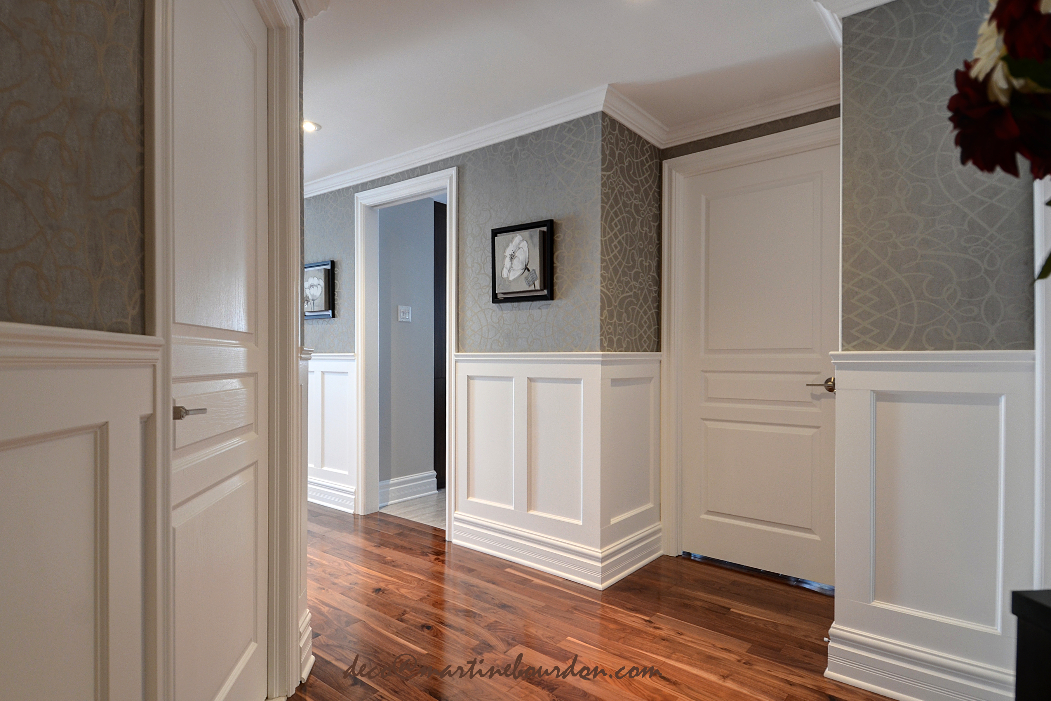 Comment transformer un condo inhabité en un décor chic et ...